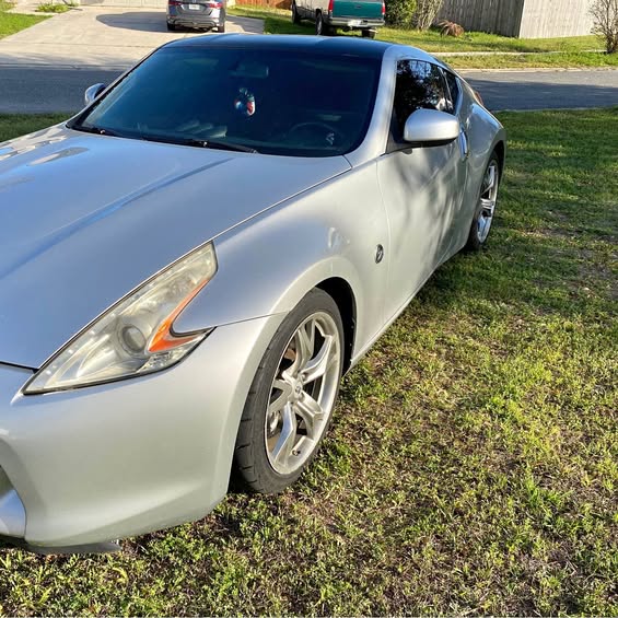 2009 Nissan 370Z - Sport Coupe 2D