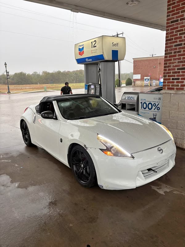 2009 Nissan 370Z - Touring Sport Roadster 2D