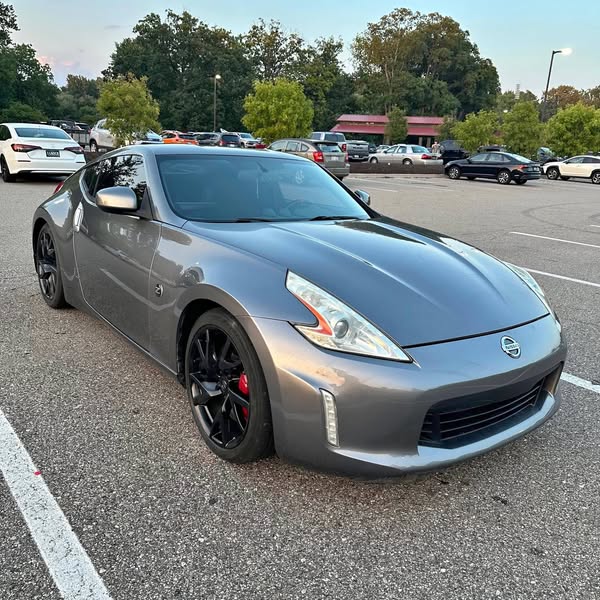 2015 Nissan 370Z - Sport Touring Coupe 2D