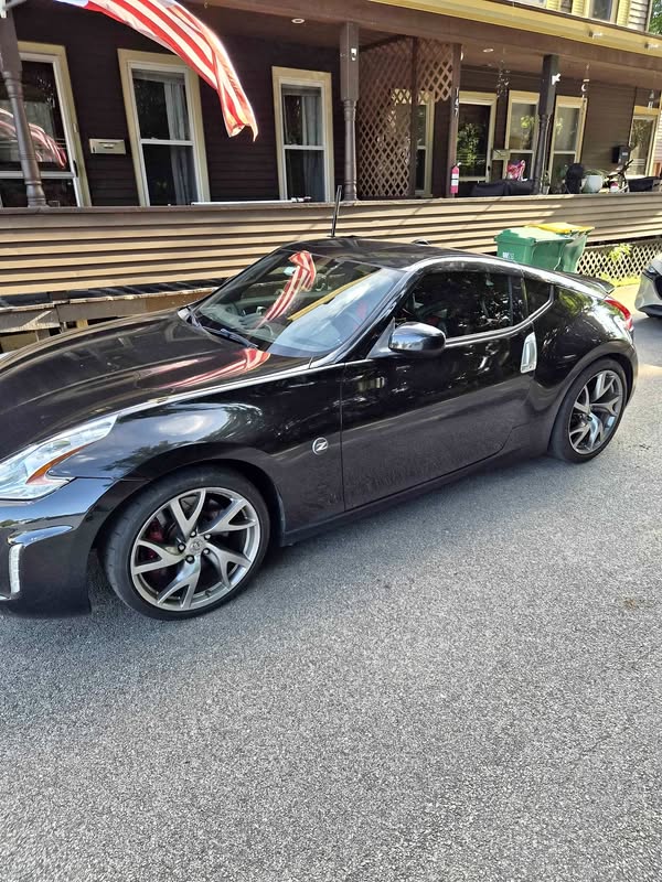 2014 Nissan 370Z - Sport Touring Coupe 2D