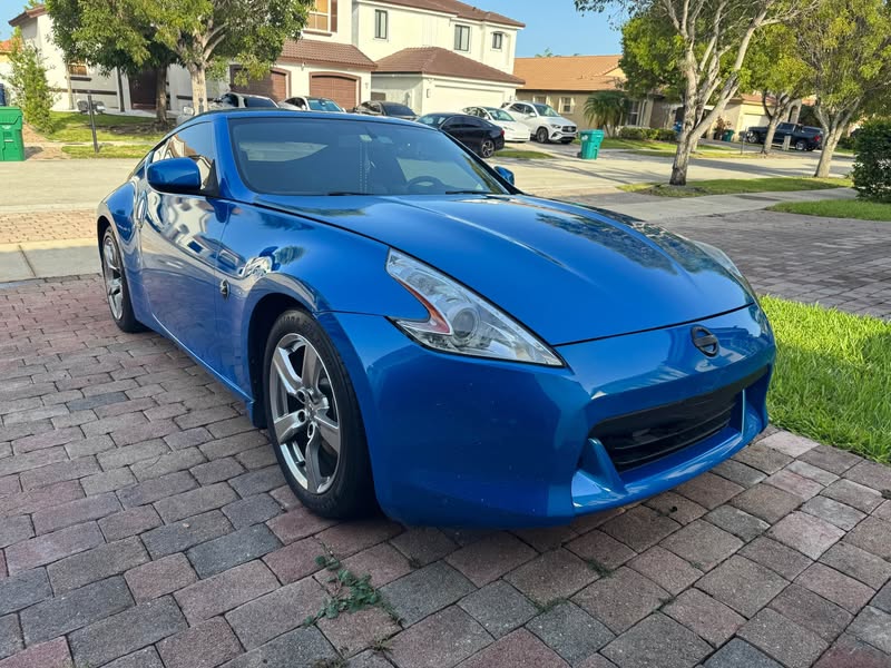 2009 Nissan 370Z - Coupe 2D
