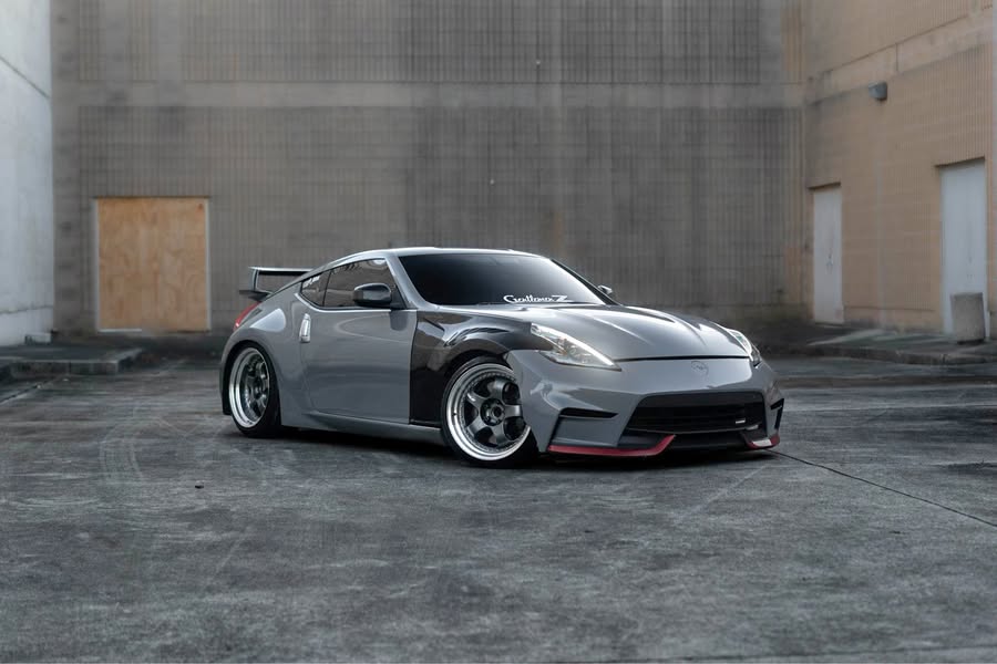 2009 Nissan 370Z - Sport Coupe 2D