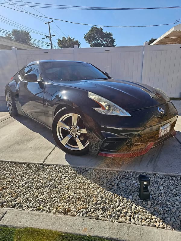 2009 Nissan 370Z - Sport Coupe 2D