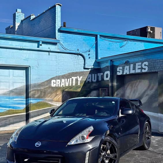 2011 Nissan  370z