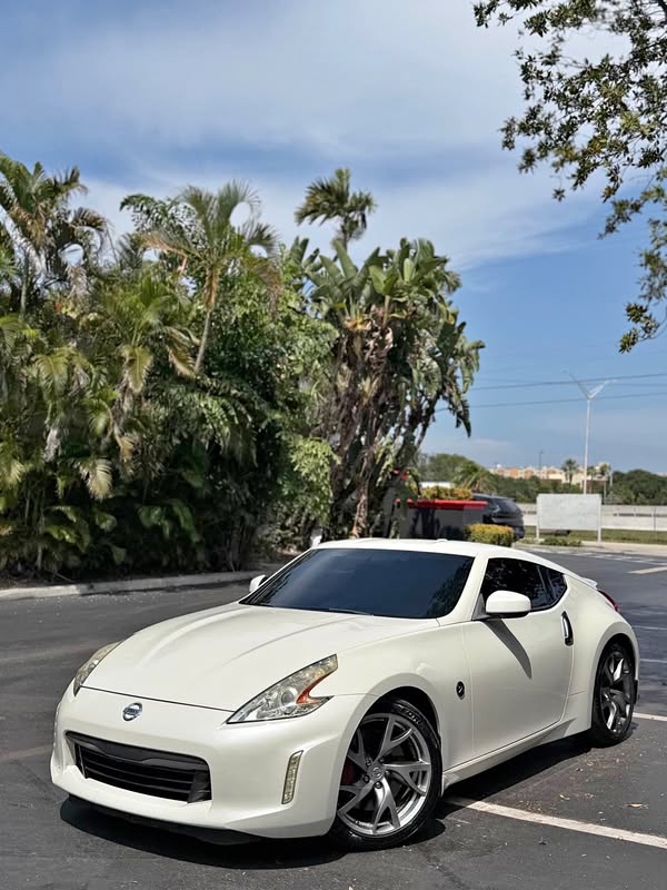 2014 Nissan 370Z - Coupe 2D