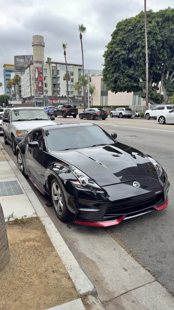 2015 Nissan 370Z - NISMO Tech Coupe 2D