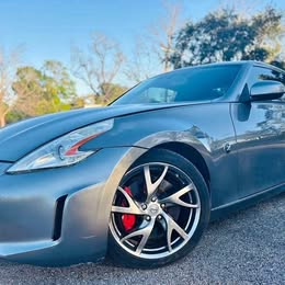 2013 Nissan 370z  3.7L
