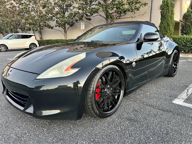 2012 Nissan 370Z - Touring Roadster 2D