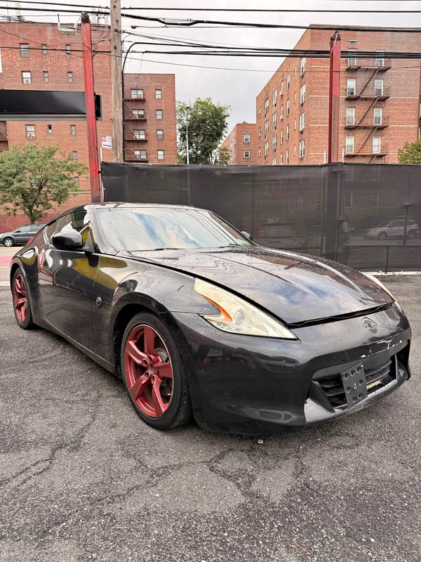 2009 Nissan 370Z - Sport Coupe 2D