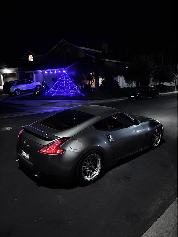 2009 Nissan 370Z - Sport Coupe 2D