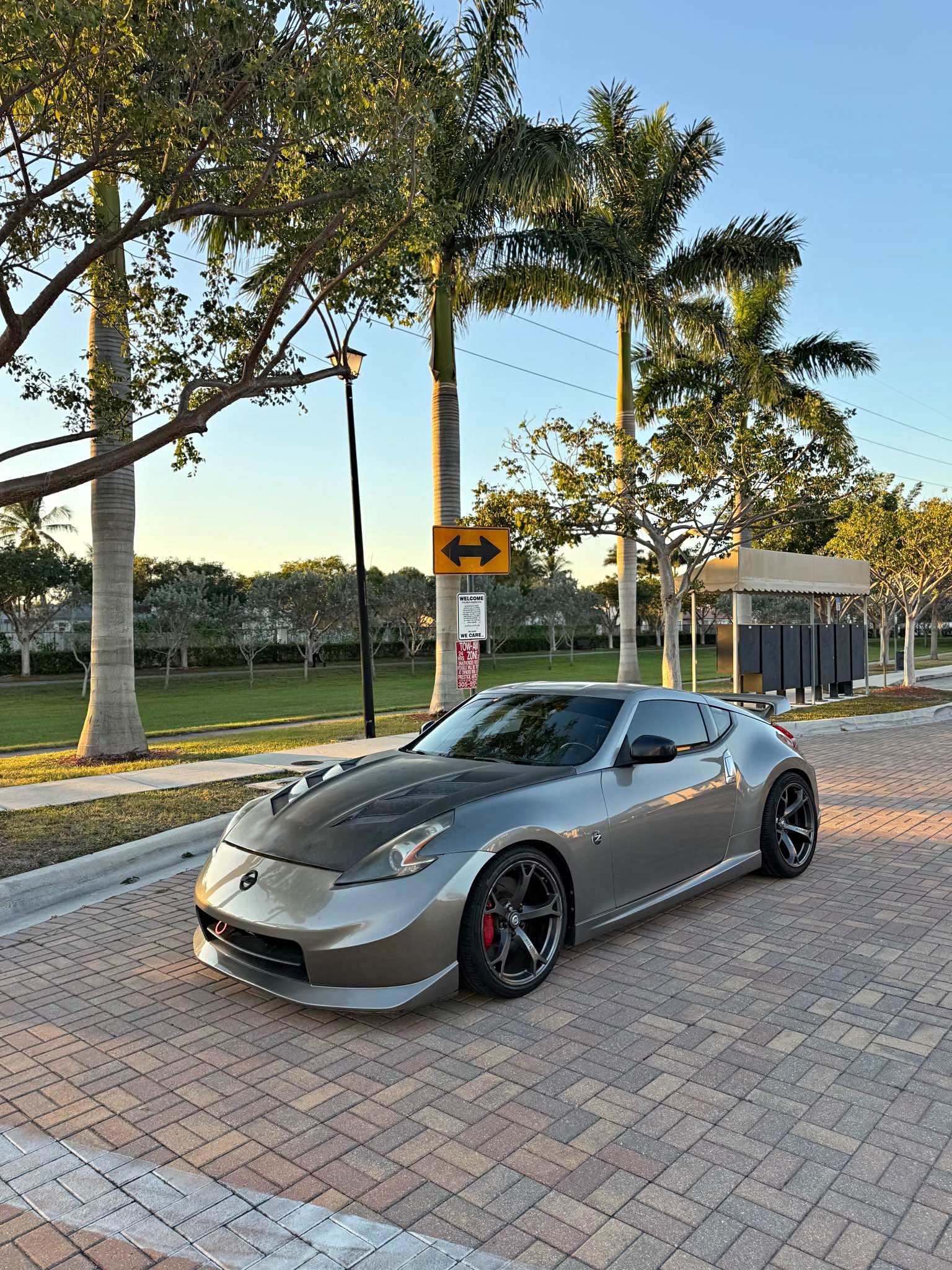2009 Nissan 370Z - Nismo Coupe 2D