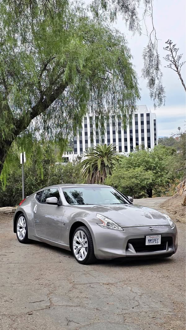 2009 Nissan 370Z - Touring Coupe 2D