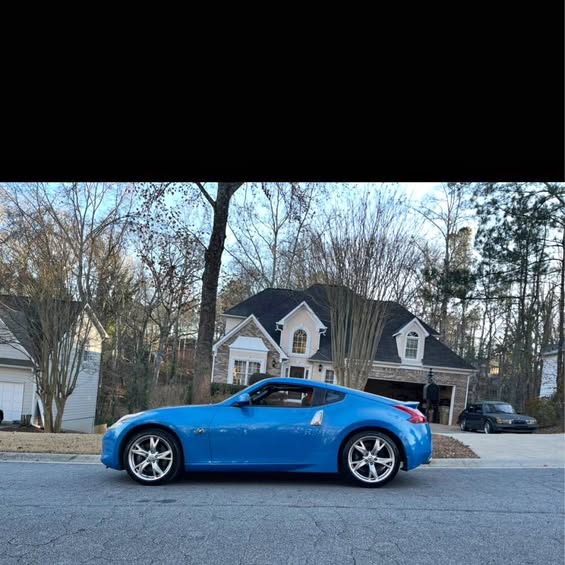 2009 Nissan 370Z - Sport Touring 6spd Manual