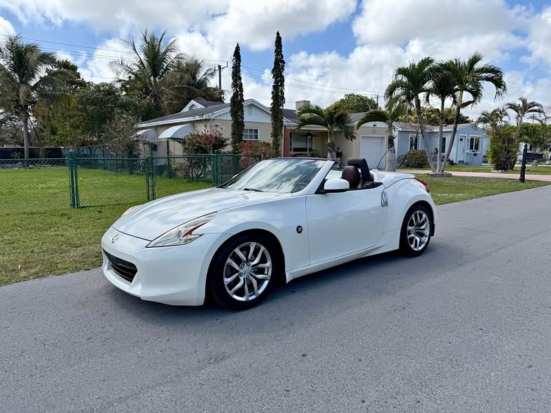 2012 Nissan 370Z - Touring Roadster 2D