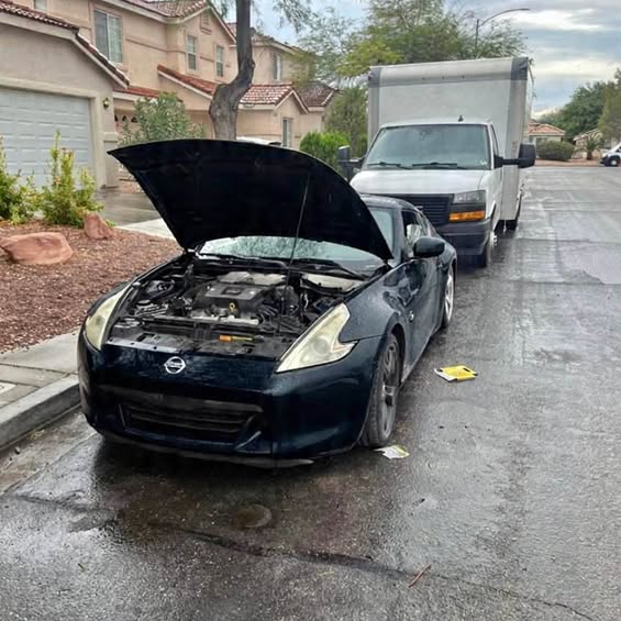 2011 Nissan 370Z - Sport Coupe 2D