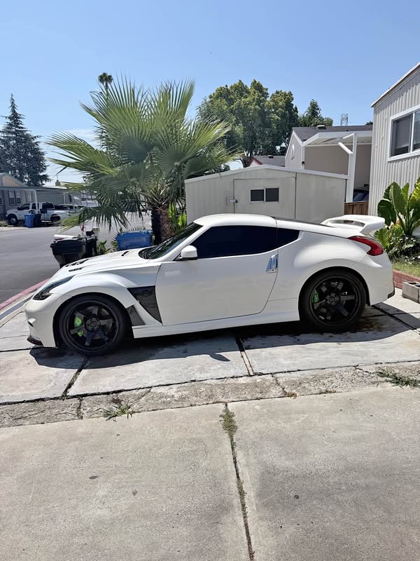 2011 Nissan 370Z - NISMO Coupe 2D