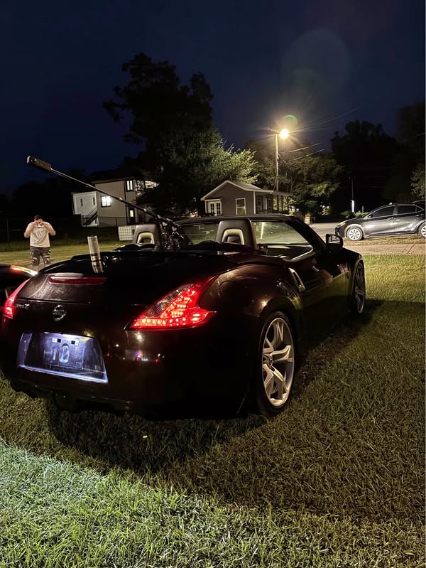 2011 Nissan 370Z - Touring Roadster 2D