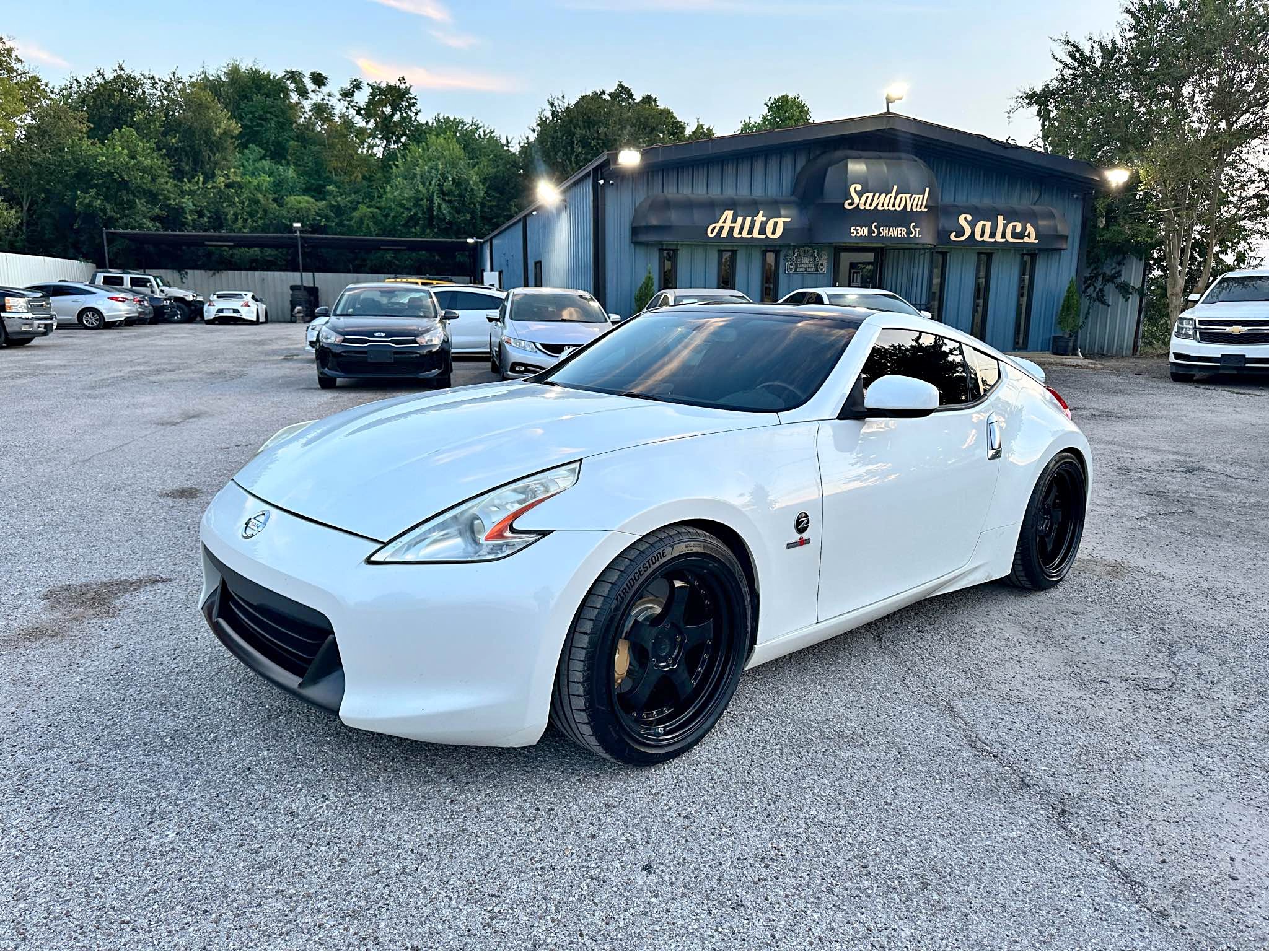 2010 Nissan 370Z - Coupe 2D