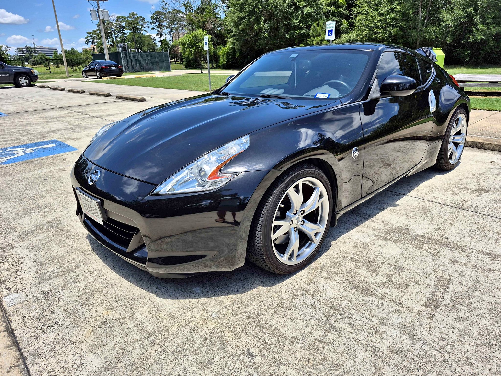 2011 Nissan 370Z - Sport Touring Roadster 2D