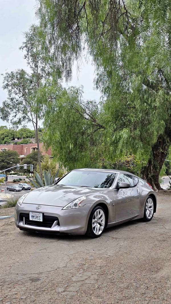 2009 Nissan 370Z - Touring Coupe 2D