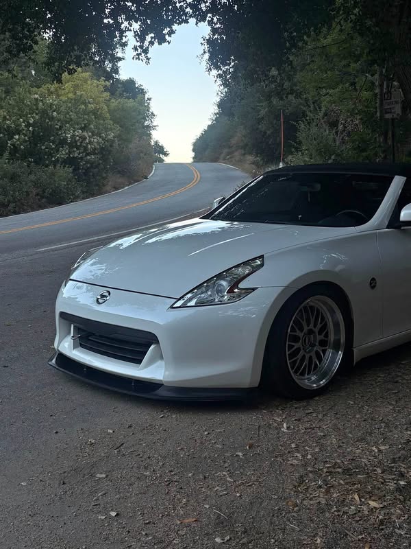 2012 Nissan 370Z - Roadster 2D