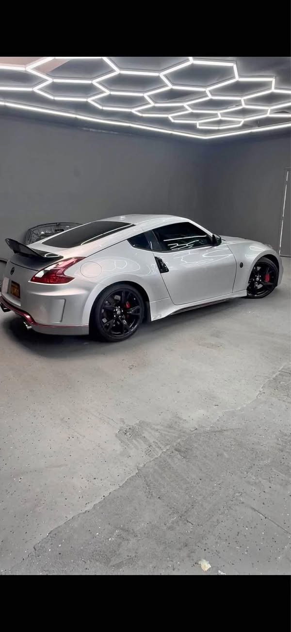 2017 Nissan 370Z - Nismo Coupe 2D