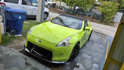 2010 Nissan 370Z - Sport Touring Roadster 2D
