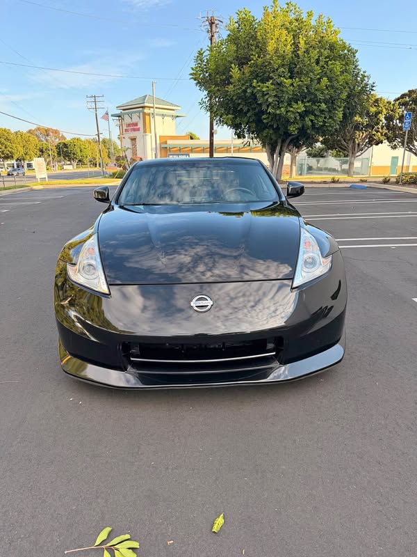 2010 Nissan 370Z - NISMO Coupe 2D