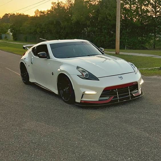2015 Nissan 370Z - NISMO Tech Coupe 2D