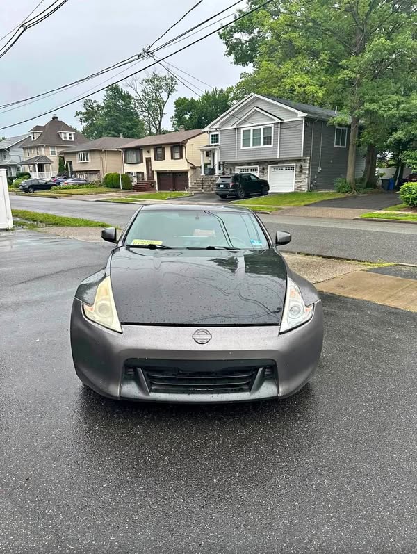 2010 Nissan 370Z - Coupe 2D