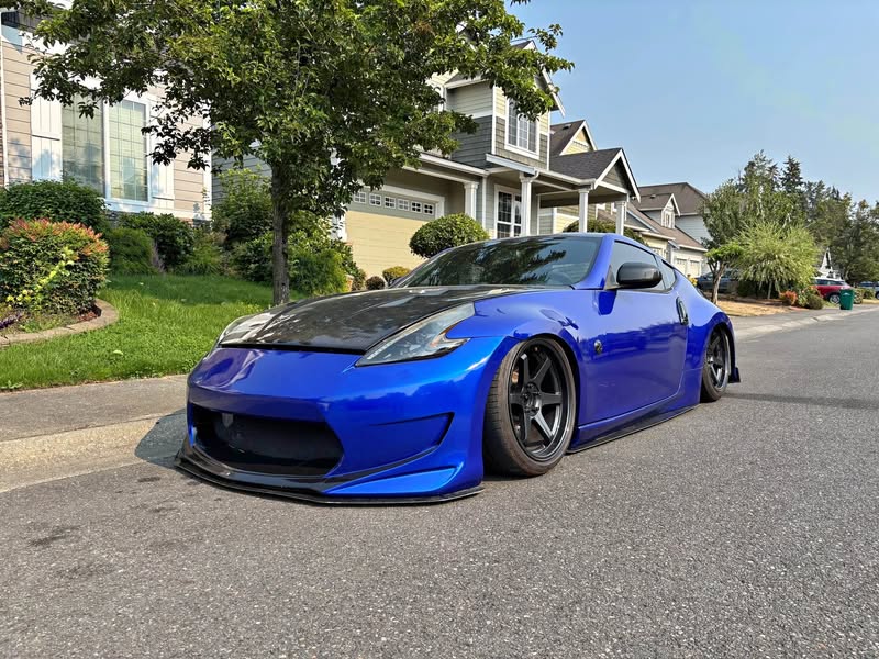 2010 Nissan 370Z - Sport Touring Coupe 2D