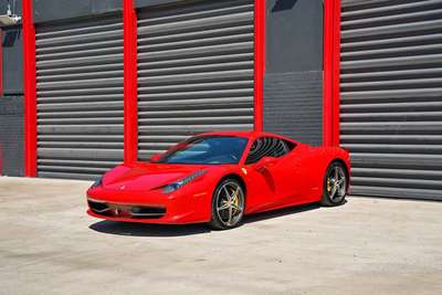 2014 Ferrari 458 Italia - Base