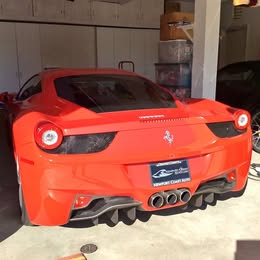 2014 Ferrari Italia 458 coupe