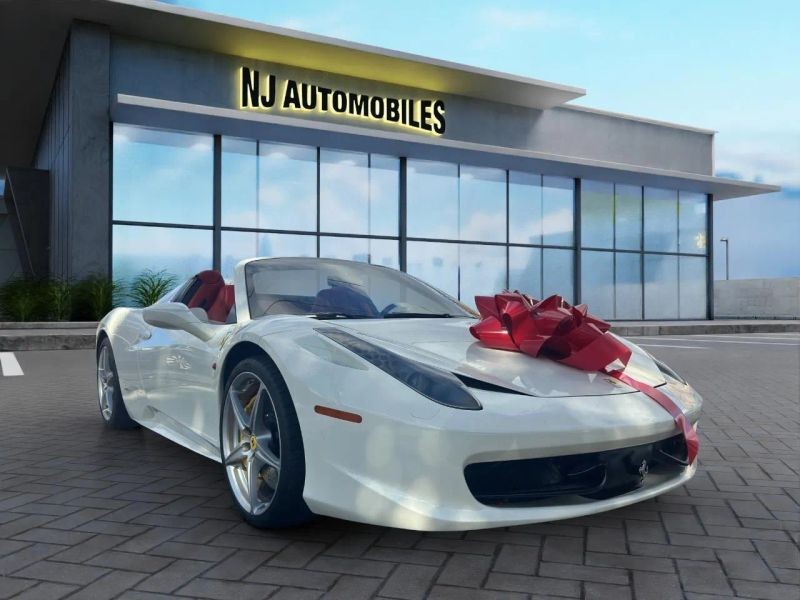 2013 Ferrari 458 Base