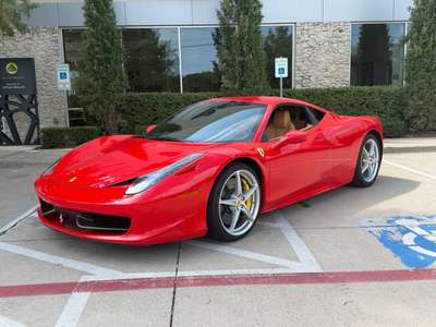 2014 Ferrari 458 LOW MILES!