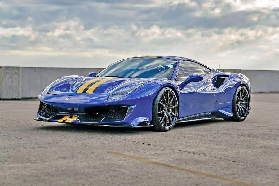 2019 Ferrari 488 Pista - Coupe 2D
