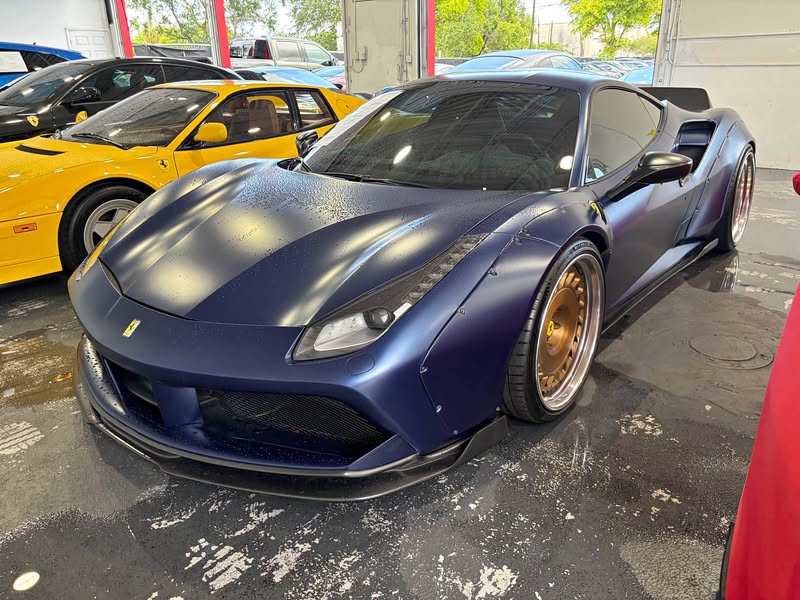 2017 Ferrari 488 GTB - Coupe 2D
