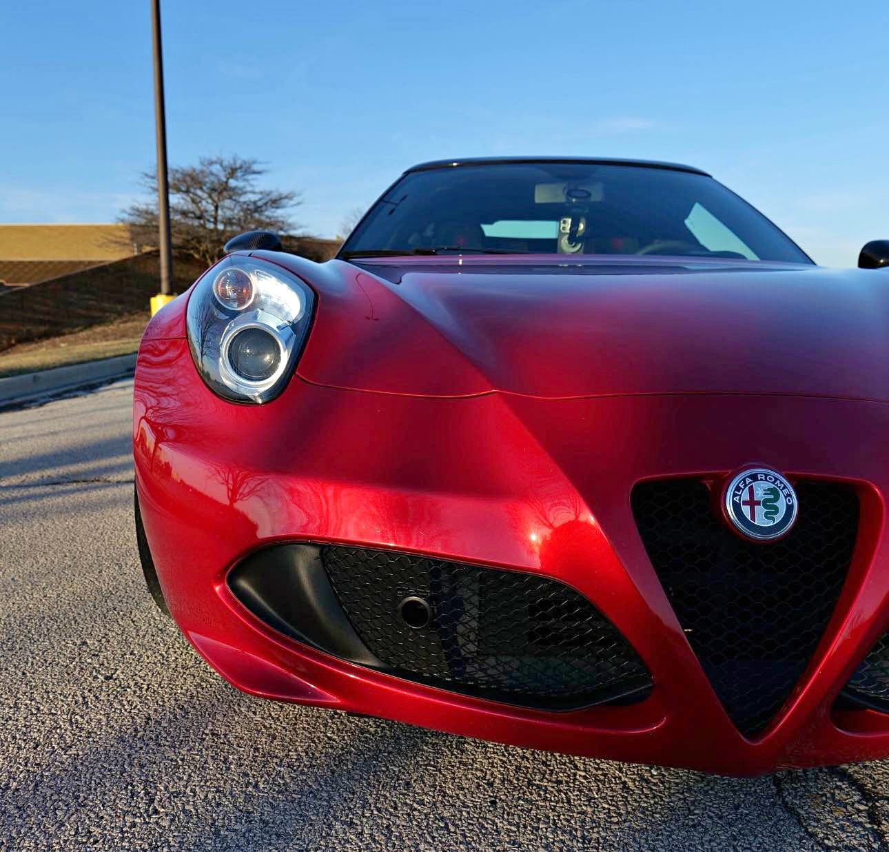 2017 Alfa Romeo 4C - Track Package