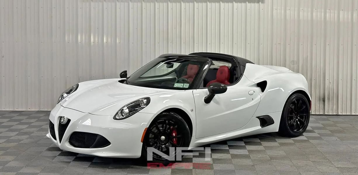 2016 Alfa Romeo 4C