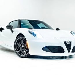 2015 Alfa Romeo 4C With Many Upgrades