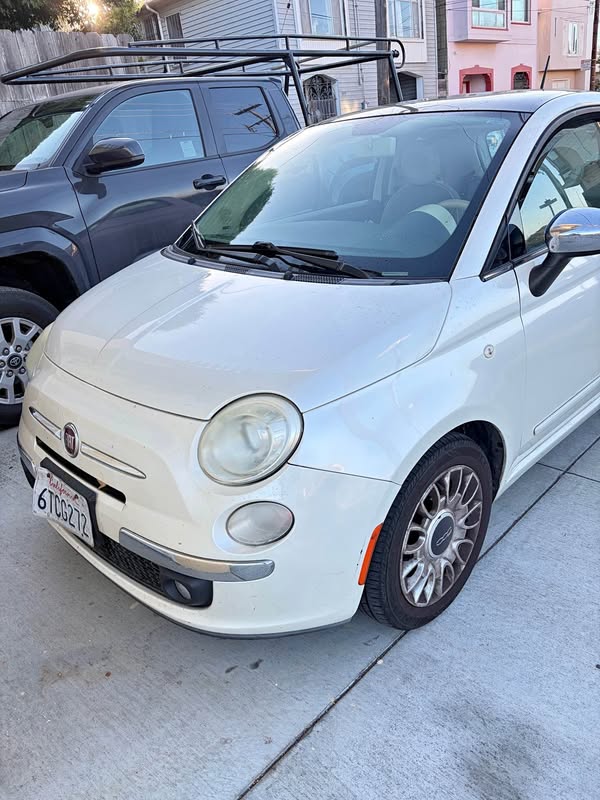 2012 Fiat 500 - 500c Lounge Cabrio Convertible 2D