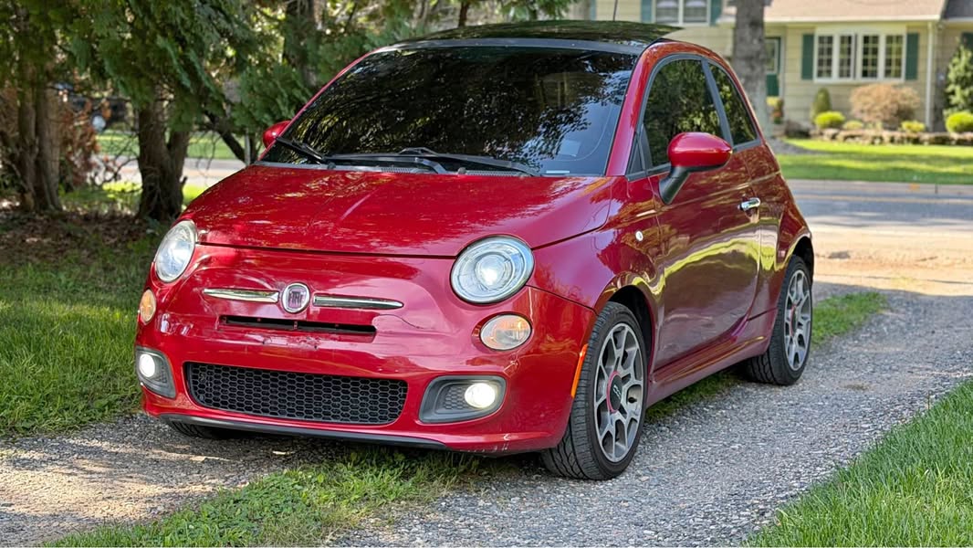 2012 Fiat 500 - Pop Hatchback 2D
