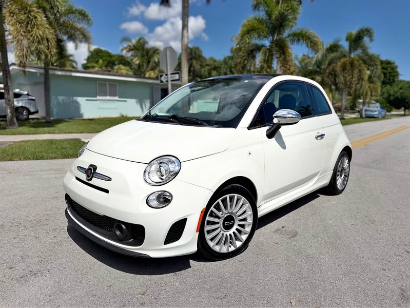 2018 Fiat 500 - Lounge Hatchback 2D
