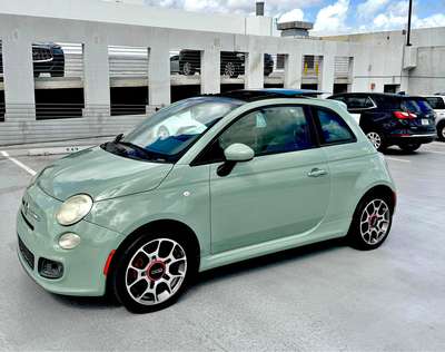 2012 Fiat 500 - CLEAN TITLE GREAT CONDITION