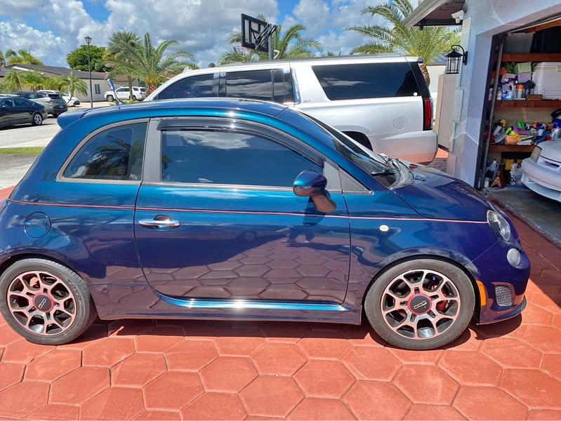 2013 Fiat 500 - Turbo Hatchback 2D