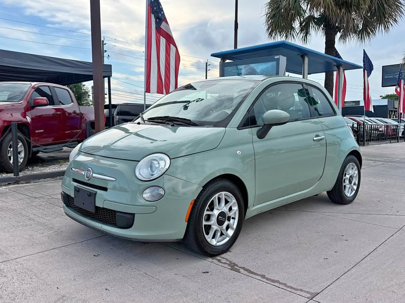 2015 Fiat 500 - Retro Hatchback 2D