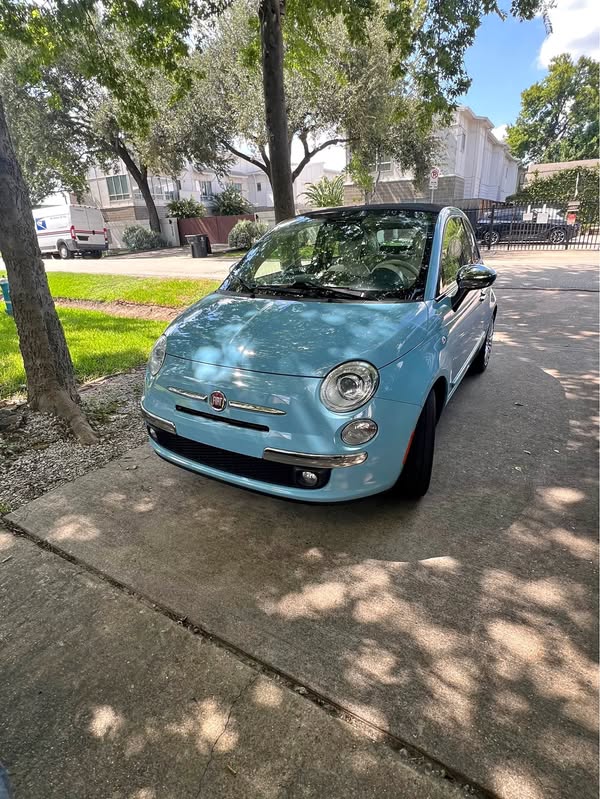 2017 Fiat 500 - 500C Lounge Convertible 2D