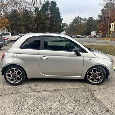2012 Fiat 500 - Lounge Hatchback 2D