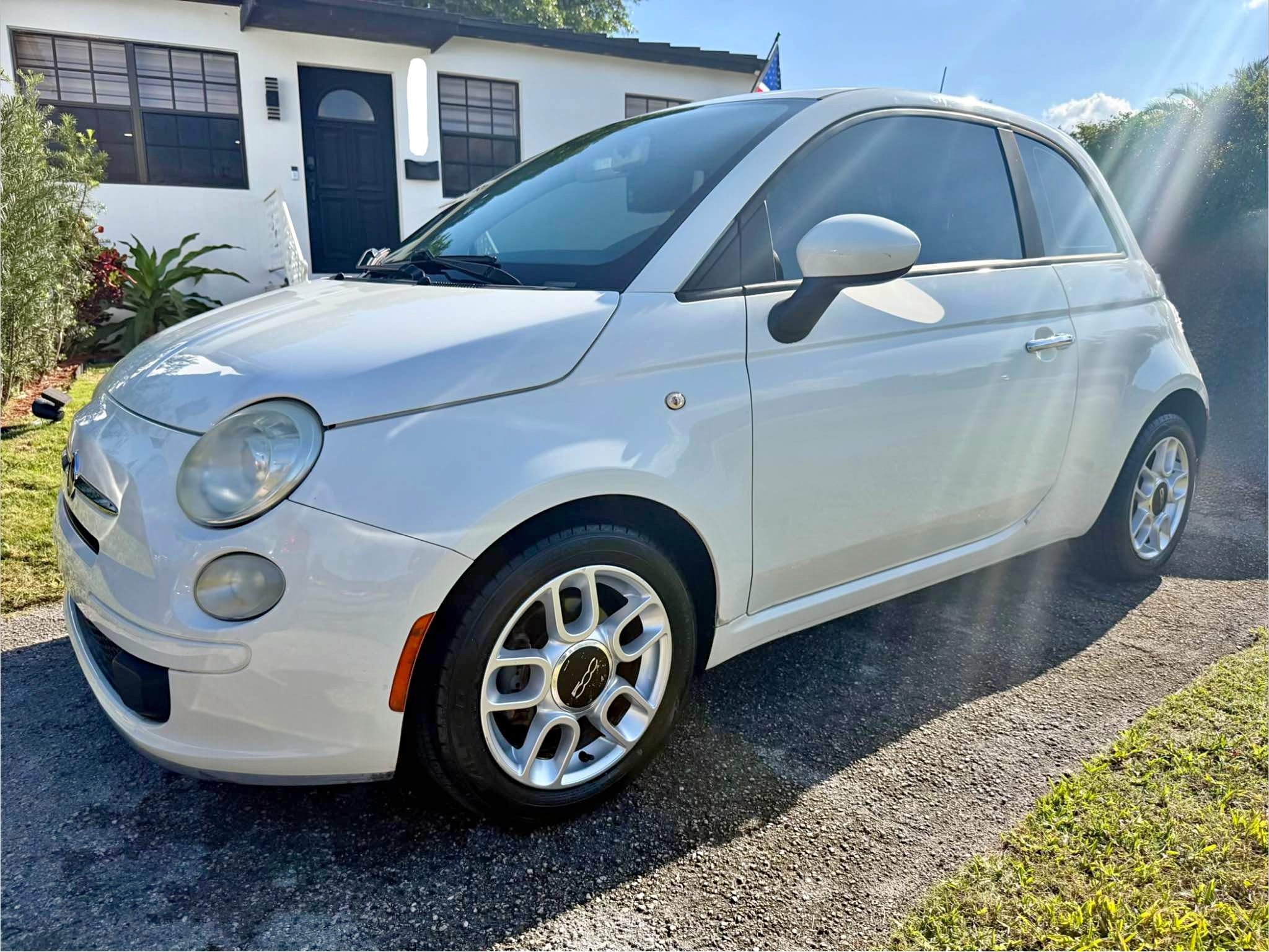 2012 Fiat 500 - Pop Hatchback 2D