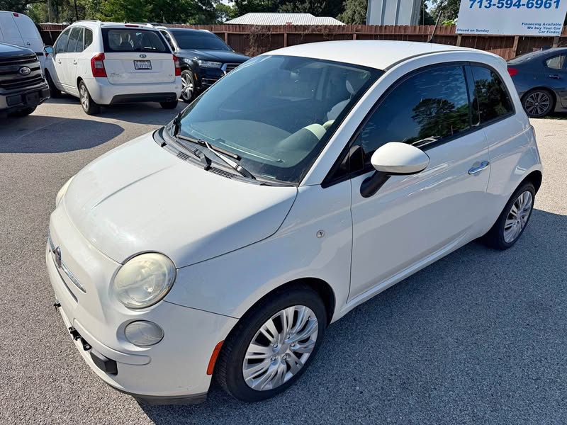 2014 Fiat 500 - Easy Hatchback 2D